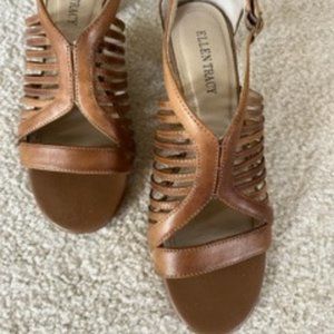 Ellen Tracy- light brown/tan chunky heeled sandals. Size 7.5